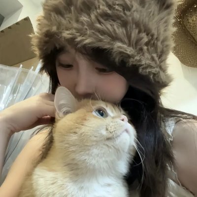 镜中的女孩